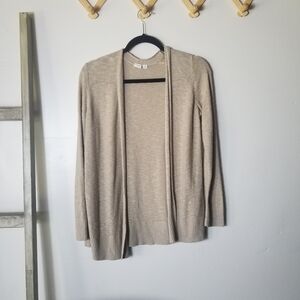 GAP TAN CARDIGAN SIZE SMALL